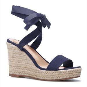 NIB Shoe Dazzle Espadrille Wedges